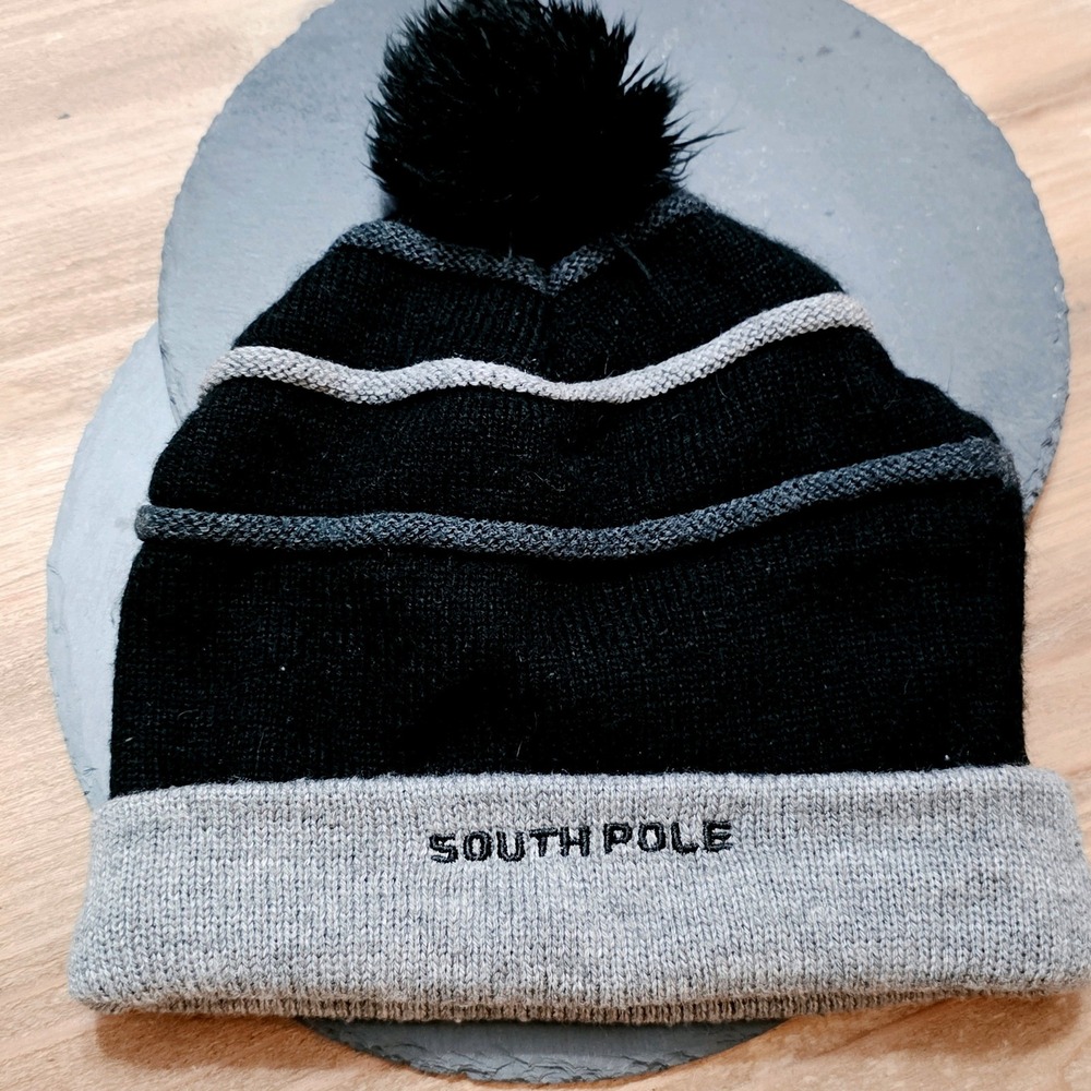 Southpole Authentic Collection Beanie Black Grey Striped Pom Pom Knit Hat Y2K